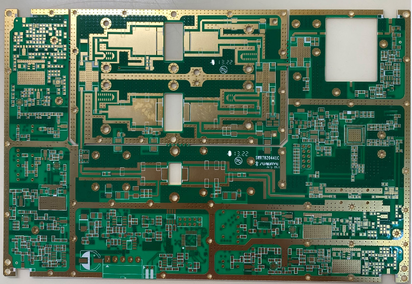 Standard Rigid PCB,3 layer,Rogers 4003C+FR4,Blind slot